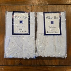 Two Willow Bay White Embroidered King Pillow Shams Nwt